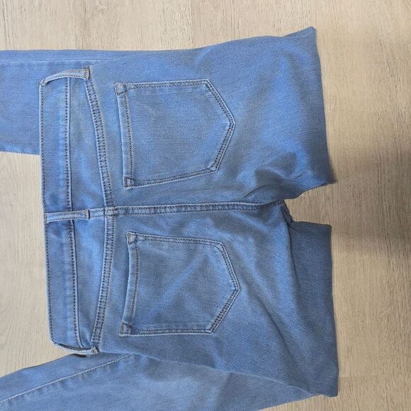 Banana Republic jeans. Women's - Picture 2 of 4